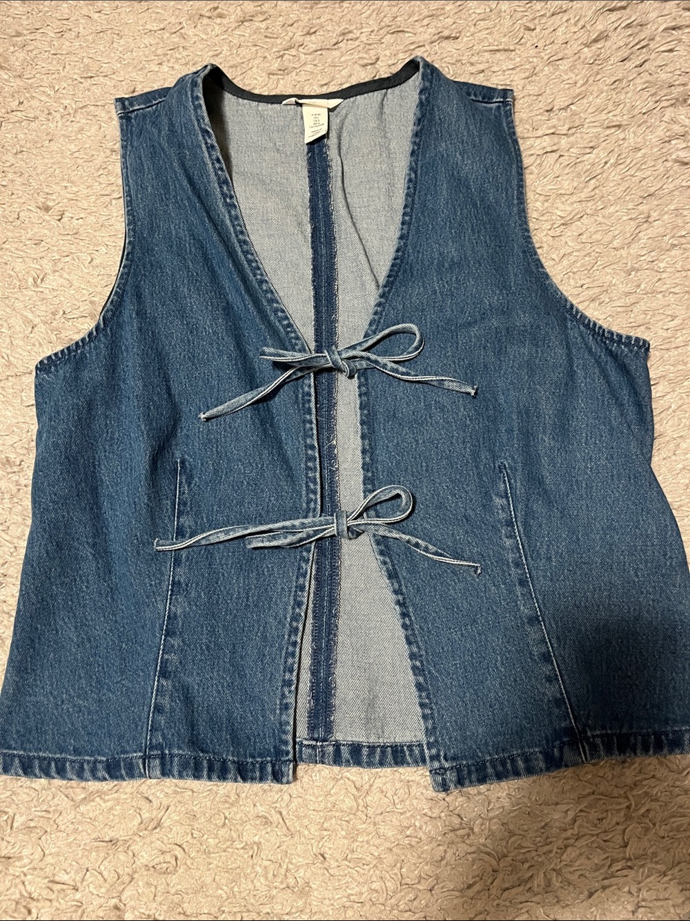 H&M Light Wash Denim Vest with Dark Navy Edge